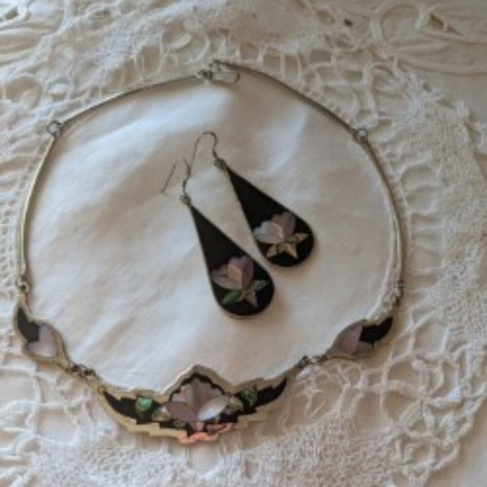 Mexico Alpaca Silver Black Inlay Abalone  Necklace and Earring set